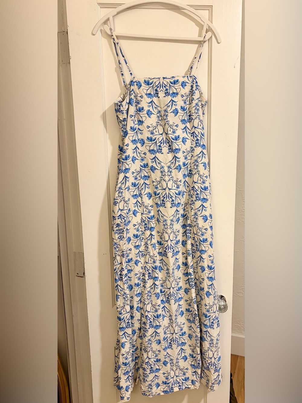 1.STATE Blue White Floral Linen Blend Maxi Dress with Pockets Size M - Picture 6 of 10